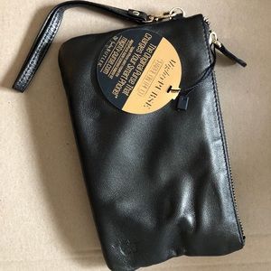 Mighty Purse (charged phone)